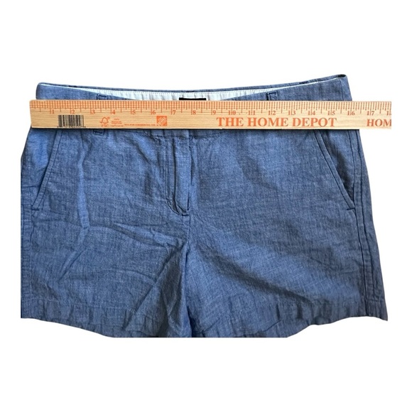 J.Crew Reimagined Chino Shorts Size 8
Blue 100% Cotton Classic Summer
Staple - Picture 3 of 8